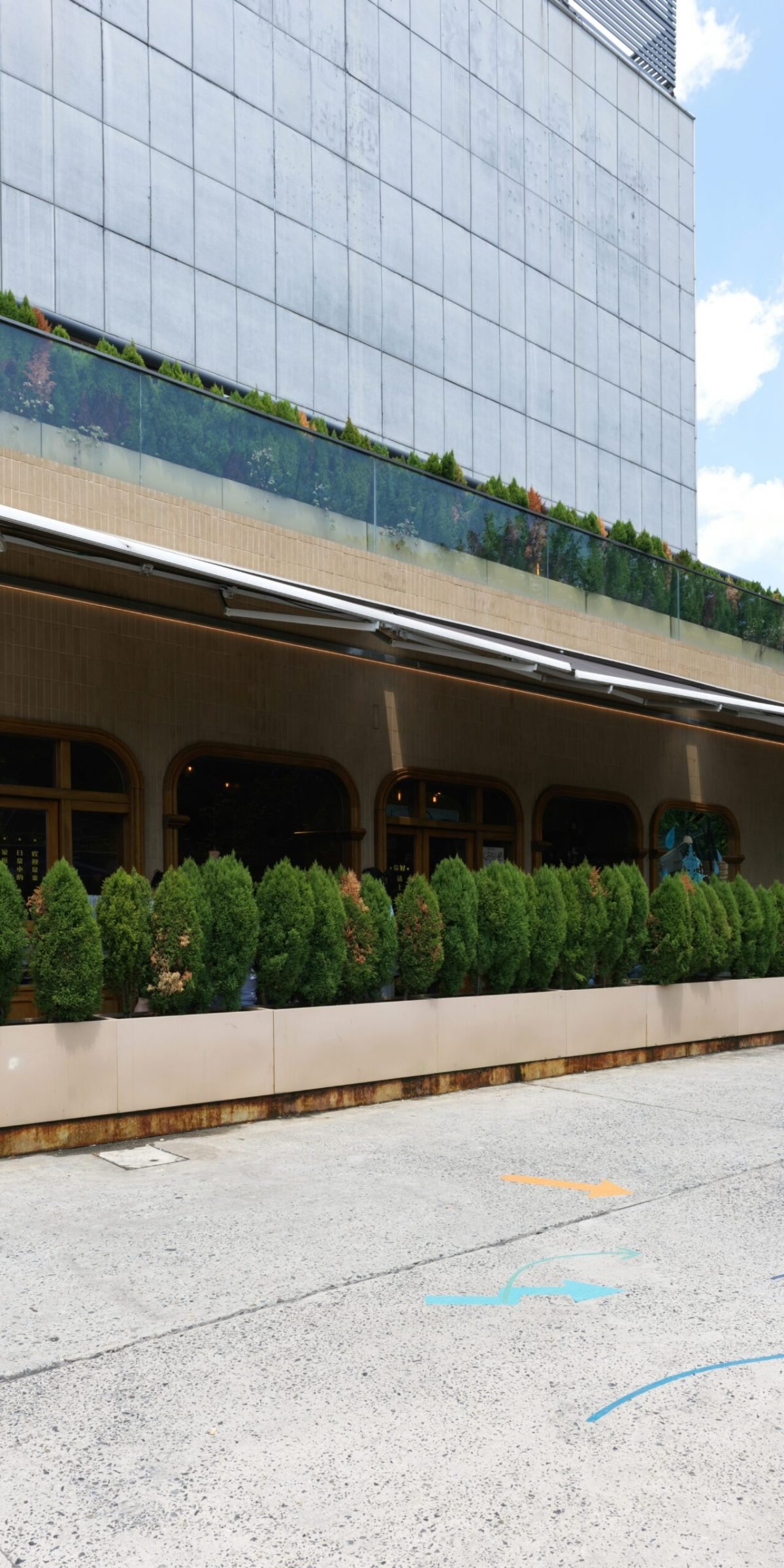 declan-sun-4KB6HILW1fo-unsplash