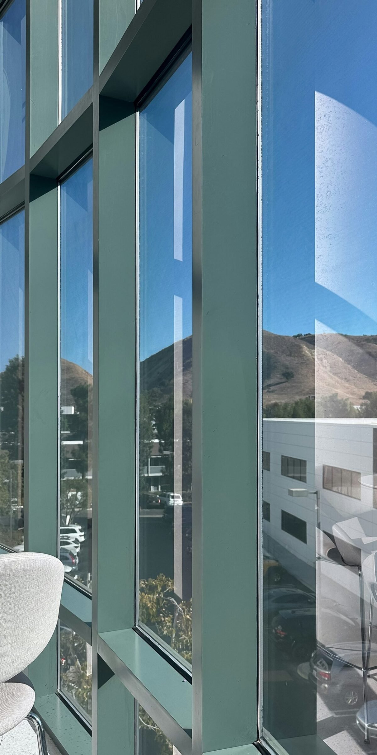 sixteen-miles-out-Lkjg7Hs_a-Q-unsplash(1)